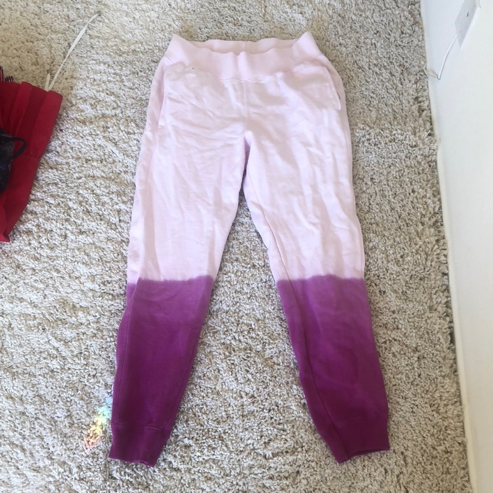 Reverse weave pink ombré champion sweats